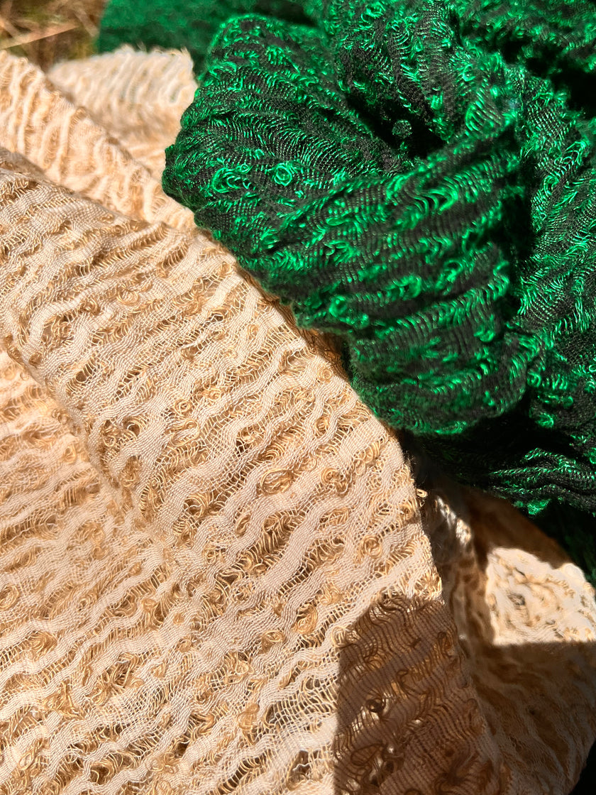 Metre Kare Yeşil Keten Kumaş, Organik Pamuklu Kumaş, Dokulu El Dokuma Yarı Şeffaf Doğal Kumaşlar.