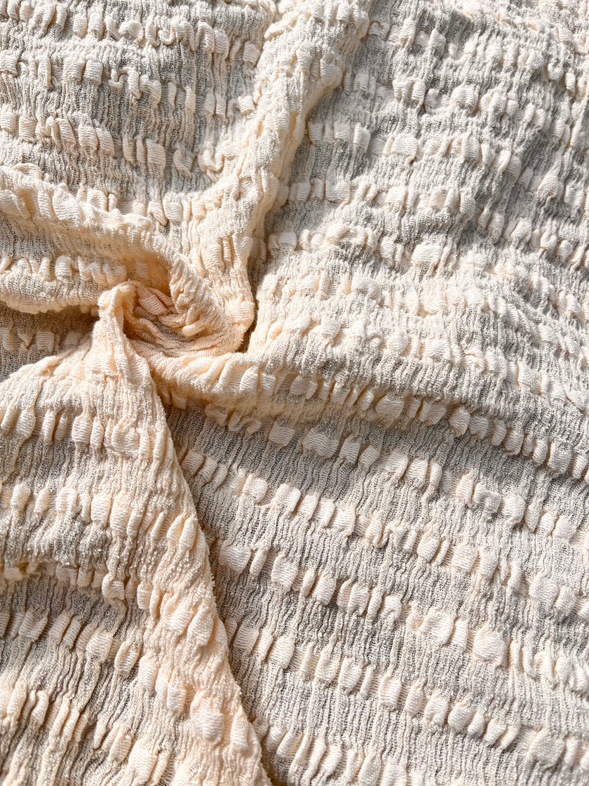 Nötr Dokulu Pamuklu Esnek Buruşuk Kumaş: Kimono Yaz Etekleri Yenidoğan Kıyafetleri İçin Benzersiz Kalite | Esnek Seçenekler, El Dokuması.