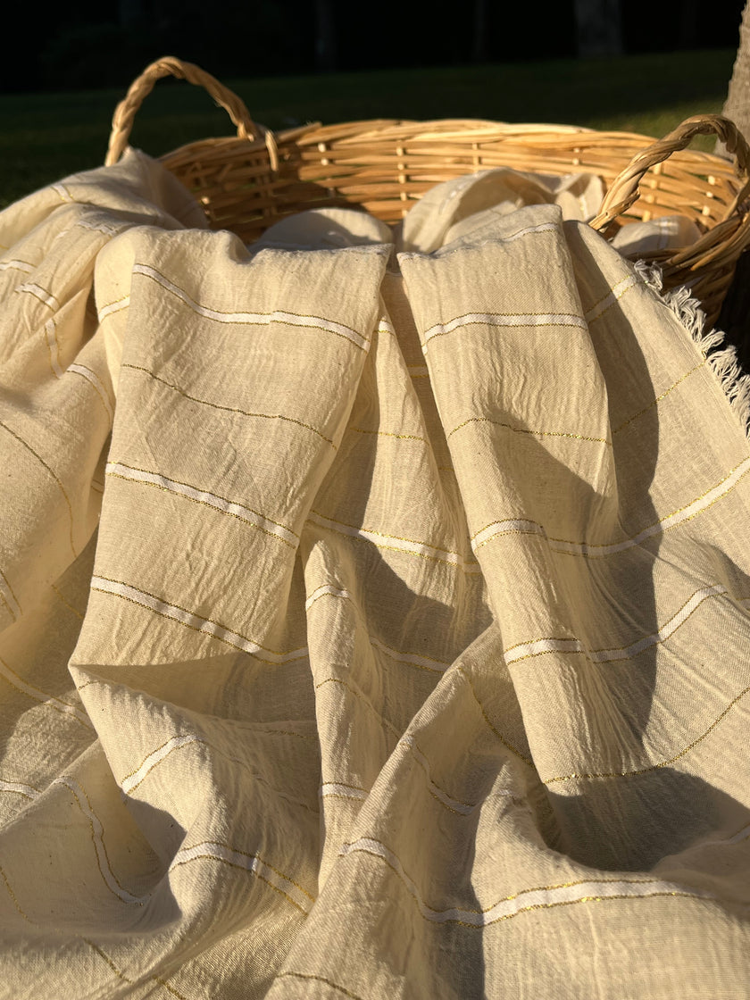 Metre ile Fildişi Ağartılmamış Nötr Organik Pamuklu Kumaş, Buruşuk Kumaş, Geniş En.