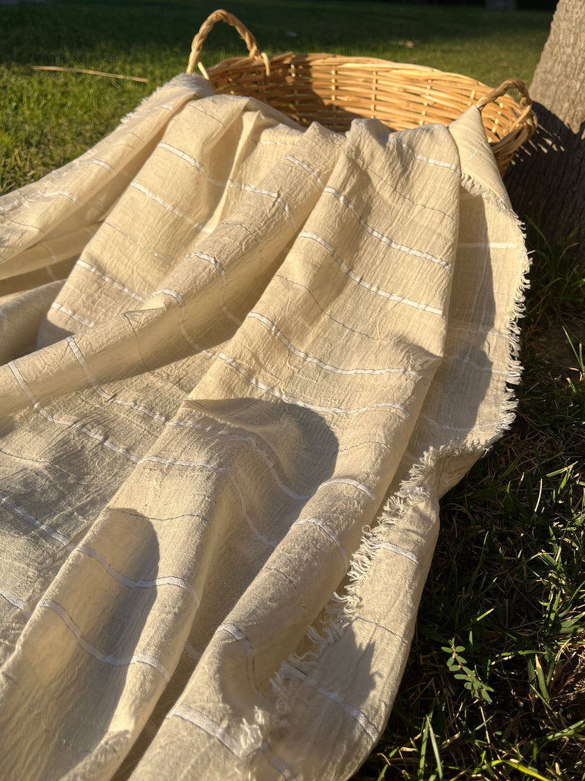 Metre ile Fildişi Ağartılmamış Nötr Organik Pamuklu Kumaş, Buruşuk Kumaş, Geniş En.