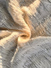 Tissu froissé extensible en coton texturé neutre : qualité unique pour les jupes d'été kimono, tenues pour nouveau-nés | Options extensibles, tissées à la main.