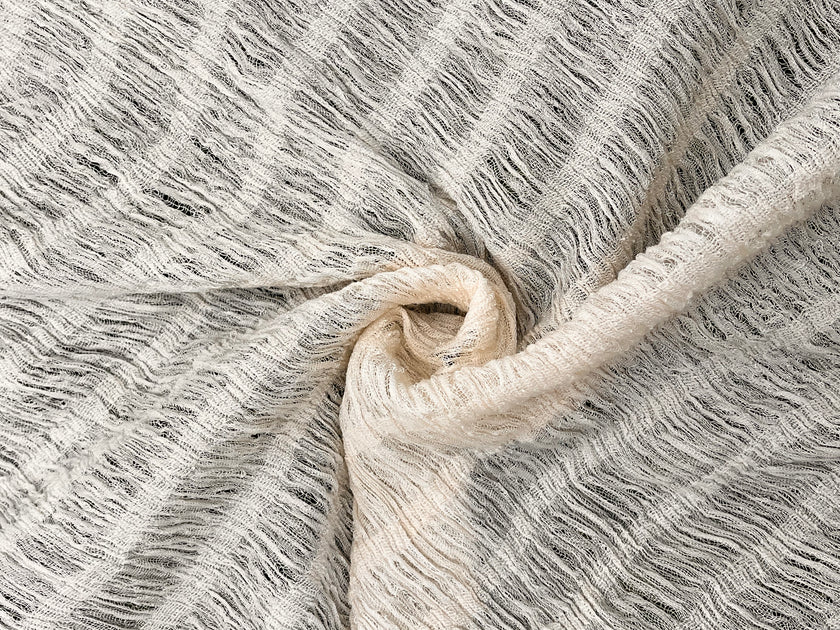 Nötr Dokulu Türk Pamuğu Buruşuk Kumaş: Kimono Yaz Elbiseleri, Yenidoğan Kıyafetleri İçin Benzersiz Kalite | Tül, Şeffaf ve Esnek Seçenekler