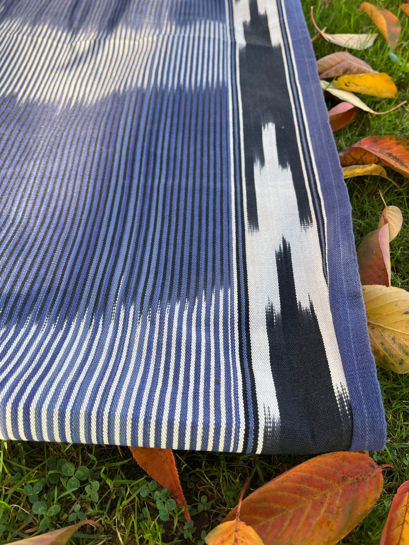 İndigo Kumaş, Japon Kumaş, Shibori Kumaş, İkat Kumaş, İndigo, İkat, Sashiko Kumaş, İndigo Mavi Kumaş, İndigo Boyalı Kumaş, Pamuk.