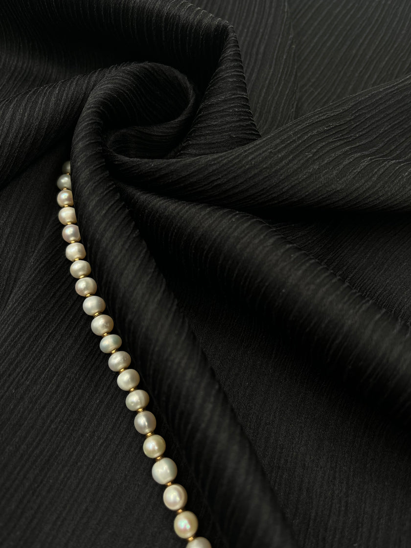 Siyah İpek, Metre İpek, Doğal İpek, İpek Şifon, Dut İpeği, İpek Duvak, İpek Metraj, Buruşuk İpek, Ekose İpek, Dokulu İpek.