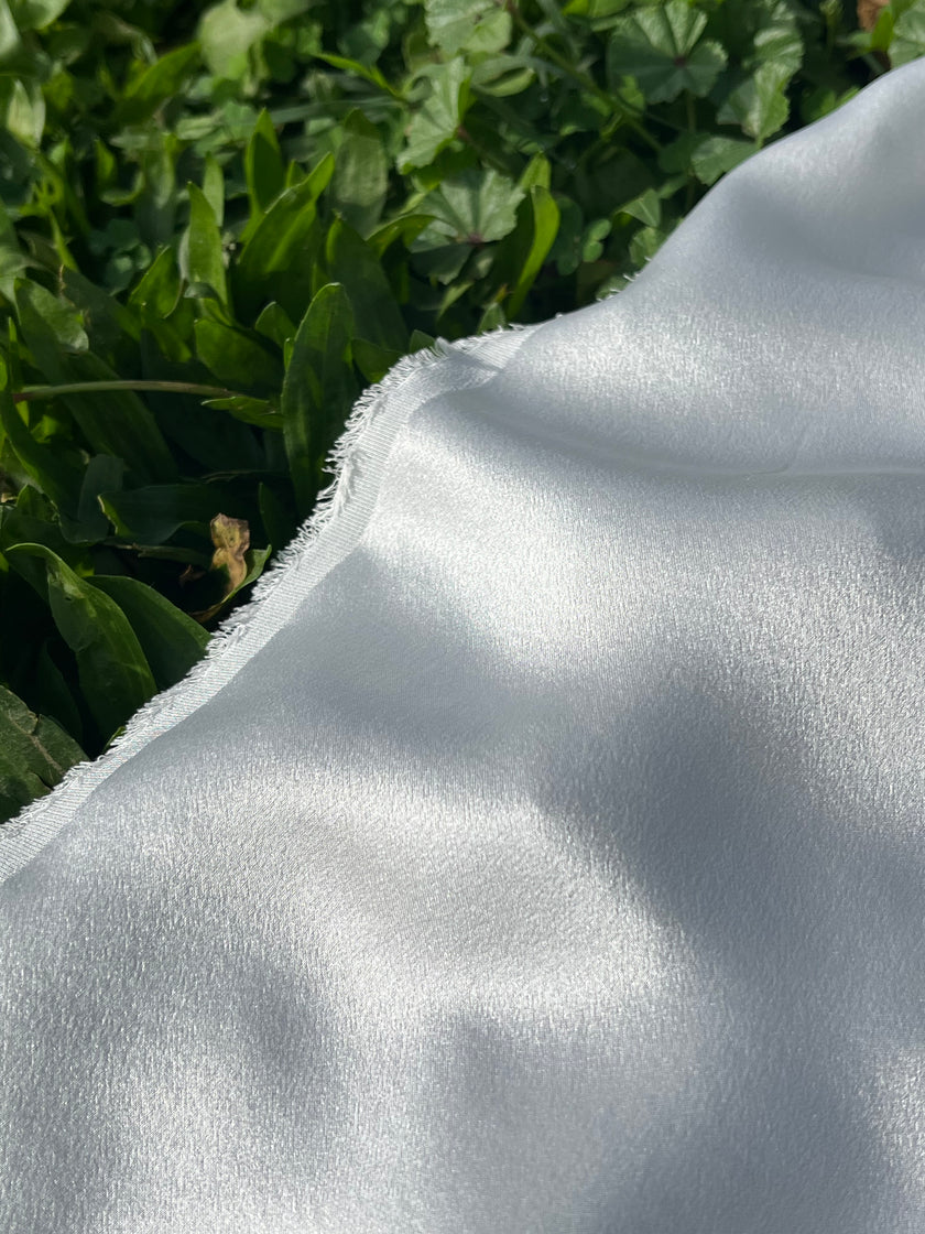 Gelinlik Beyaz Saten Saf İpek, Metre Metre İpek, İpek Şifon, Dut İpeği, İpek Metre, Ağır İpek, Lüks İpek Kumaş.