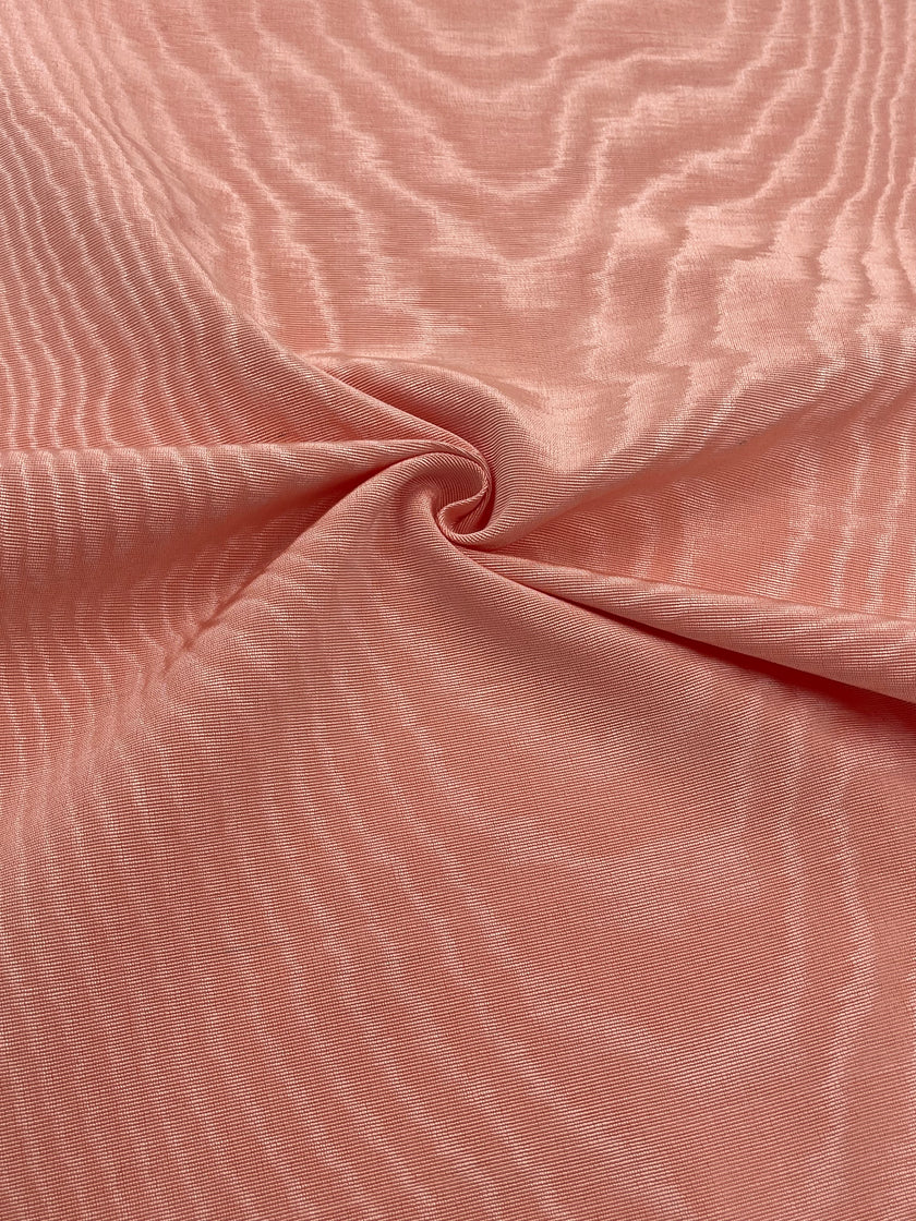 Osmanlı Başlıklı Lüks İpek Döşeme, Ev Tekstili İç Mekan Kumaşları: Yastık Kılıfları, Kimono Esintili Tasarımlar, Filigran Desenleri.