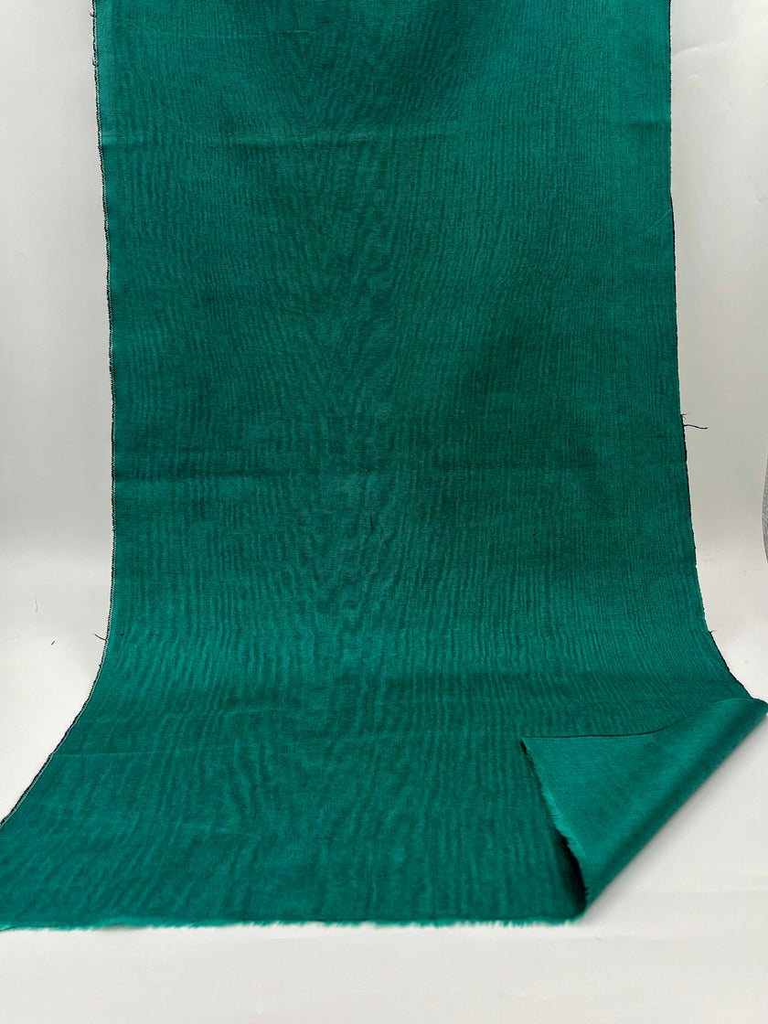 Osmanlı Başlık İçin Yeşil Lüks İpek Döşeme, Ev Tekstili İç Mekan Kumaşları: Yastık Kılıfları, Kimono Esintili Tasarımlar, Filigran Desenleri.