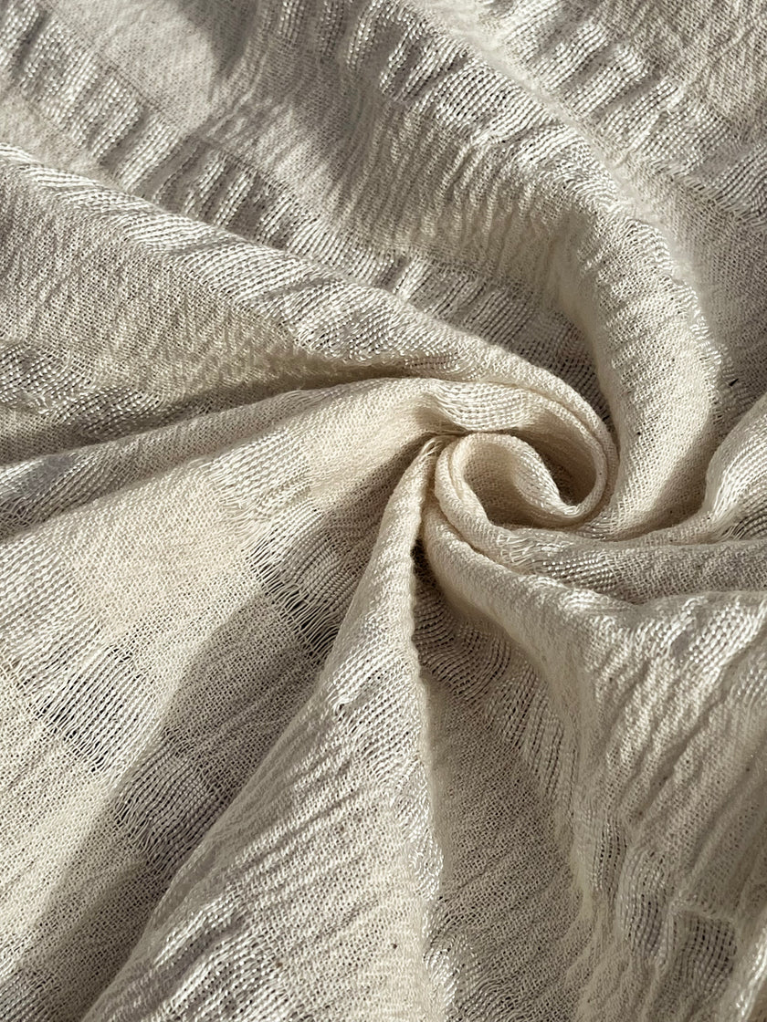 Metre ile Gri Çizgili Nötr Organik Pamuklu Kumaş, Çizgili Buruşuk Kumaş, Geniş En.