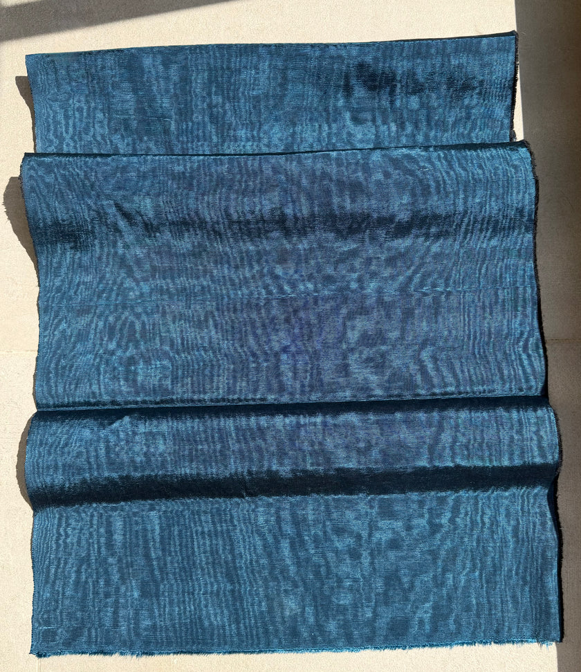 Tissu de soie, soie par cour, soie shantung, tissu moiré large, ruban de soie large et épais, tissu d’ameublement en soie.