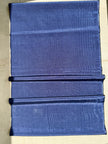 Rembourrage luxueux en soie bleu foncé pour tête de lit ottoman, tissus d'intérieur pour textiles de maison : housses d'oreiller, motifs inspirés du kimono, motifs en filigrane.