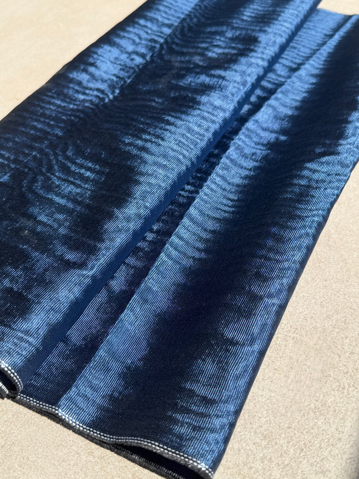 Osmanlı Başlıklı Mavi Lüks İpek Döşeme, Ev Tekstili İç Mekan Kumaşları: Yastık Kılıfları, Kimono Esintili Tasarımlar, Filigran Desenleri.
