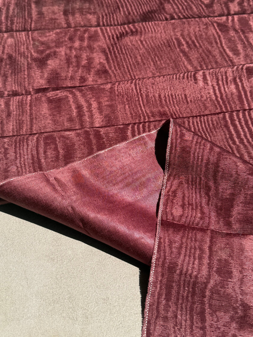 Tissu moiré de soie unique au mètre, revêtement en soie pour tête de lit ottomane, tissus d'intérieur pour textiles de maison : housses d'oreiller, motifs inspirés du kimono, motifs en filigrane