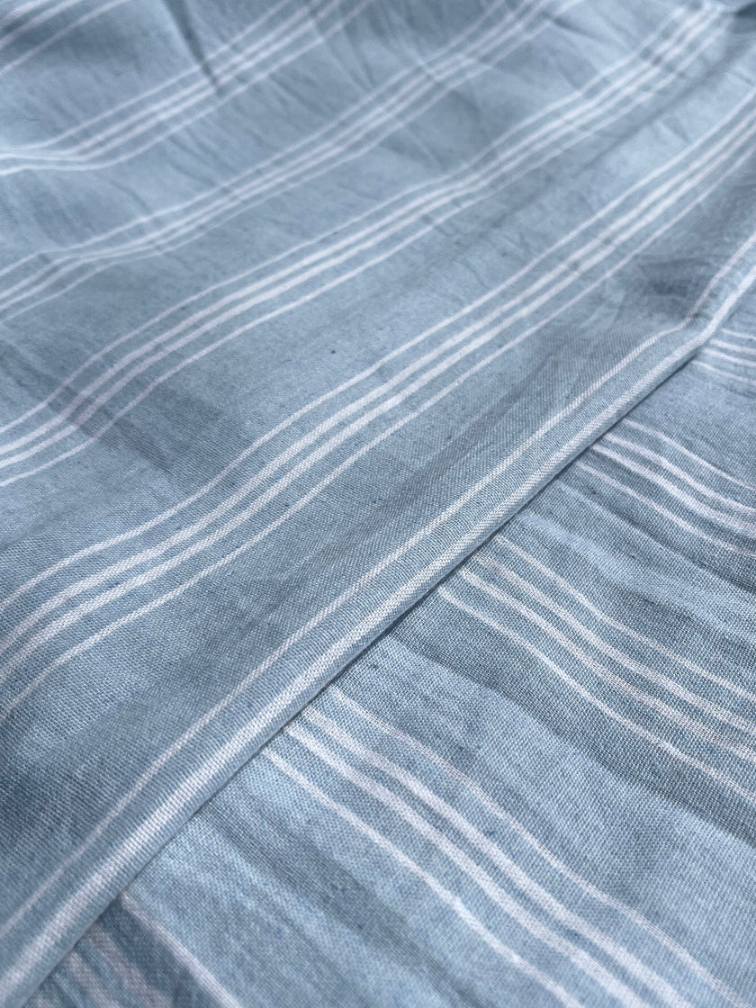 Tissu en coton lin adouci doux et fluide à larges rayures de poids moyen par mètre 200 g/m2 – Pour le rembourrage à rayures de style français ou les projets de couture pour kimono ou pantalon – Tissus d'ameublement naturels de 235 cm de largeur.