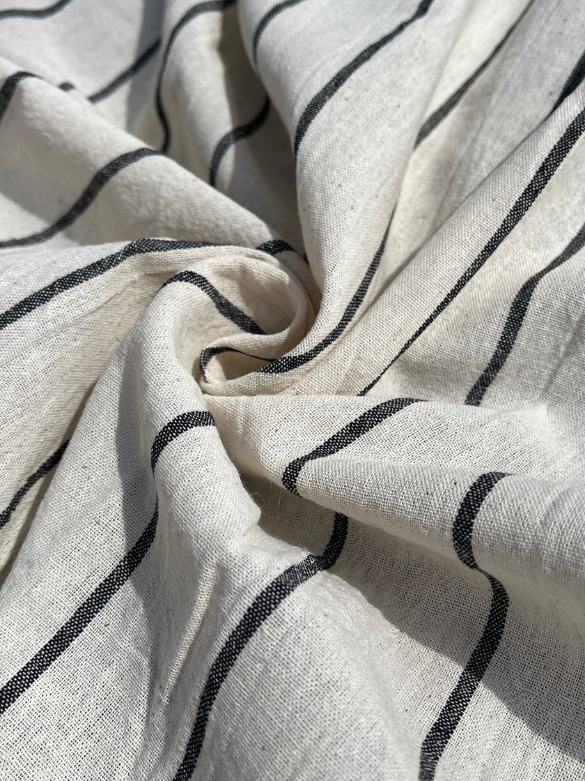 Metreyle Lacivert Çizgili Nötr Organik Pamuklu Kumaş, Çizgili Buruşuk Kumaş, Geniş Genişlik