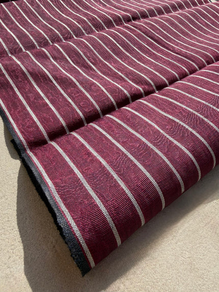 Osmanlı Başlıklı Kırmızı Gümüş Çizgili Lüks İpek Döşeme, Ev Tekstili İç Mekan Kumaşları: Yastık Kılıfları, Kimono Esintili Tasarımlar, İpek Şantung.