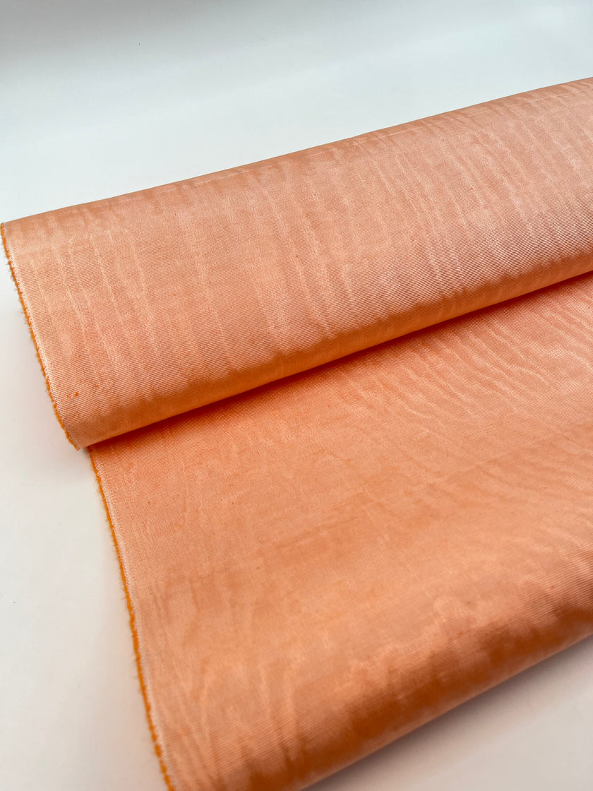 Şeftali Tüyü Lüks İpek Döşeme Osmanlı Başlık, Ev Tekstili İç Mekan Kumaşları: Yastık Kılıfları, Kimono Esintili Tasarımlar, Filigran Desenleri.