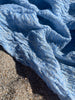 Tissus naturels uniques bleu clair : mélange de lin en coton funky, transparent et texturé | Tissus spéciaux de qualité avec texture 3D pour les créations estivales.