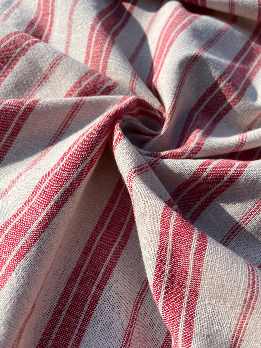 Kırmızı Çizgili Ağır Ağırlık Yumuşatılmış Keten Pamuklu Kumaş Metre 200g/m2 - Döşemelik Çizgili Fransız Stili - Doğal Döşemelik Kumaşlar 235 CM Genişlik