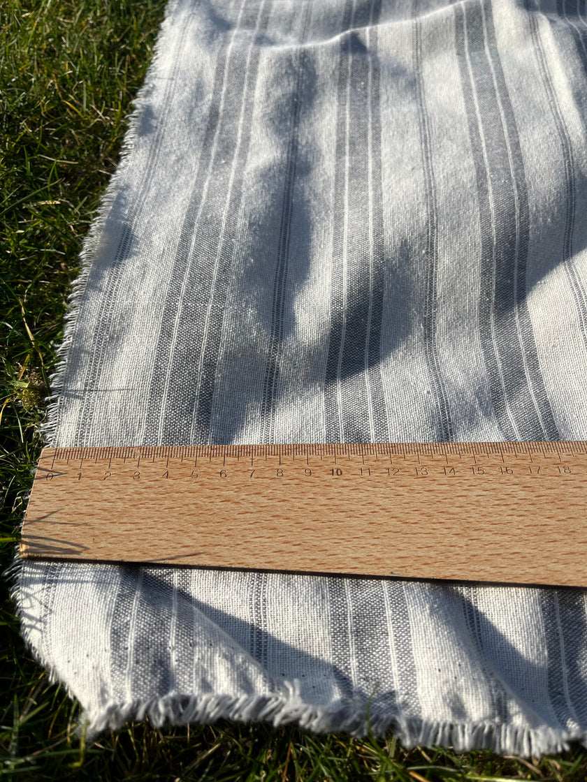 Ağır Ağırlıklı Yumuşatılmış Keten Pamuklu Kumaş Metre Başına 200g/m2 - Döşemelik Çizgili Fransız Stili - Doğal Döşemelik Kumaşlar 235 CM Genişlik.