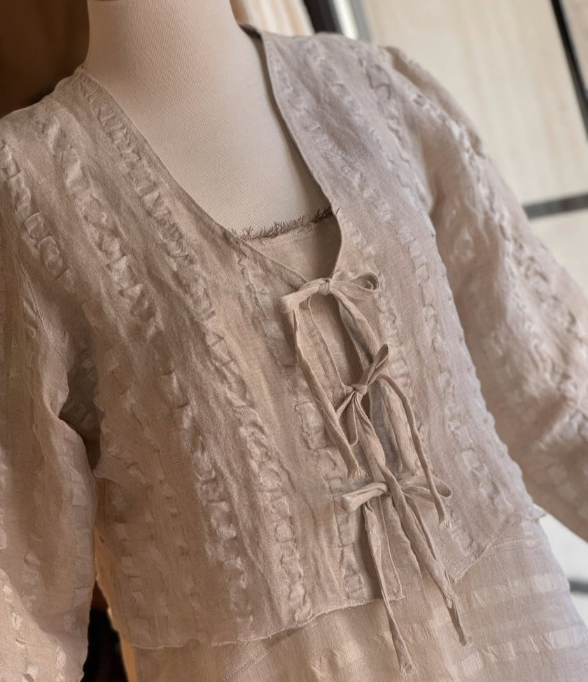 Keten İpek Karışımlı Çizgili Kumaş, Yazlık Kumaş, Buruşuk Kumaş, Dokulu Kumaşlar, Doğal Kumaş, Doğal Kumaşlar, Doğal Kumaşlar, Özel Kumaşlar.