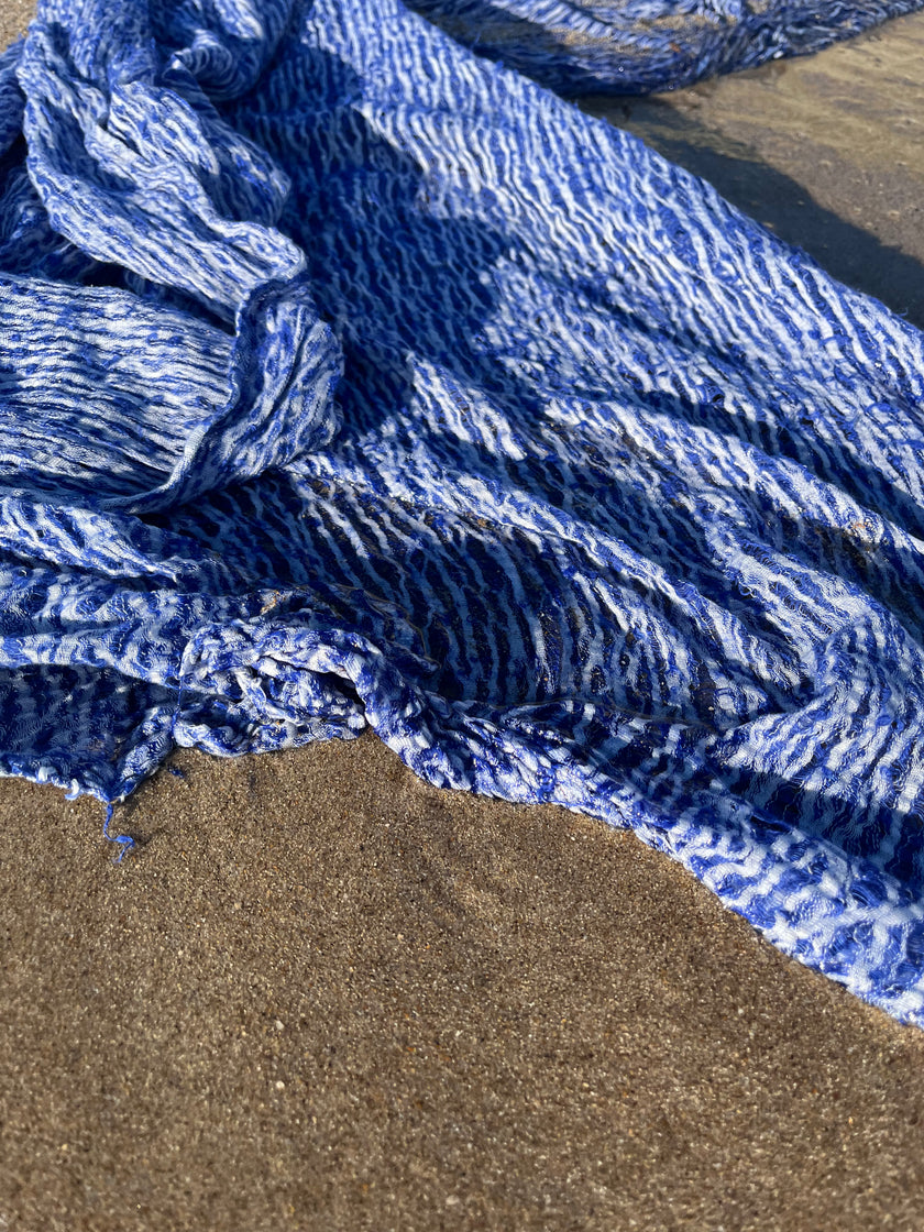 Tissus naturels uniques Sax Blue : mélange de lin en coton funky, transparent et texturé | Tissus spéciaux de qualité avec texture 3D pour les créations estivales.