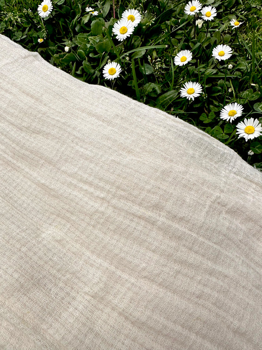 Hollow Mesh Organik Pamuklu Kumaş, Bej Beyaz Balıksırtı Desenli Şeffaf Kırışık Şeffaf Pamuklu Kumaş