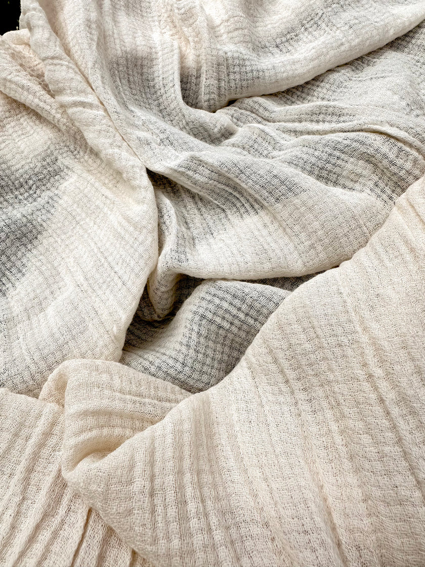 Hollow Mesh Organik Pamuklu Kumaş, Bej Beyaz Balıksırtı Desenli Şeffaf Kırışık Şeffaf Pamuklu Kumaş