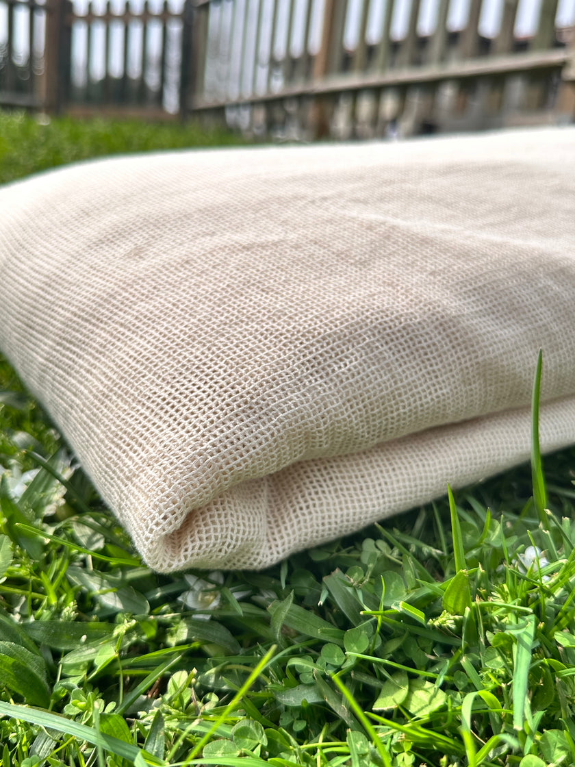 File Pamuklu Yumuşak Organik Kumaş, Ekru Beyaz - Siyah Renk Seçenekleri Mevcuttur, Şeffaf, Yumuşak Akışkan File Kumaş.