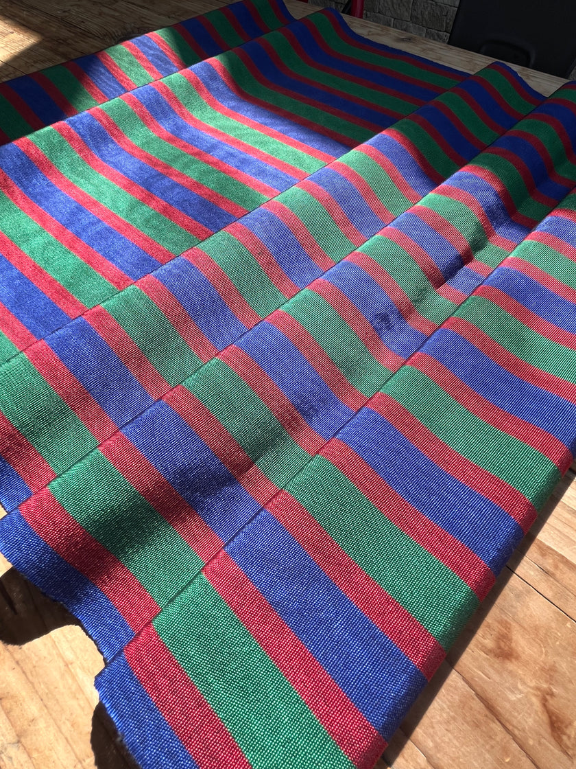 Osmanlı Başlık İçin Altın Lüks İpek Döşeme, Ev Tekstili İç Mekan Kumaşları: Yastık Kılıfları, Kimono Esintili Tasarımlar, Filigran Desenleri.