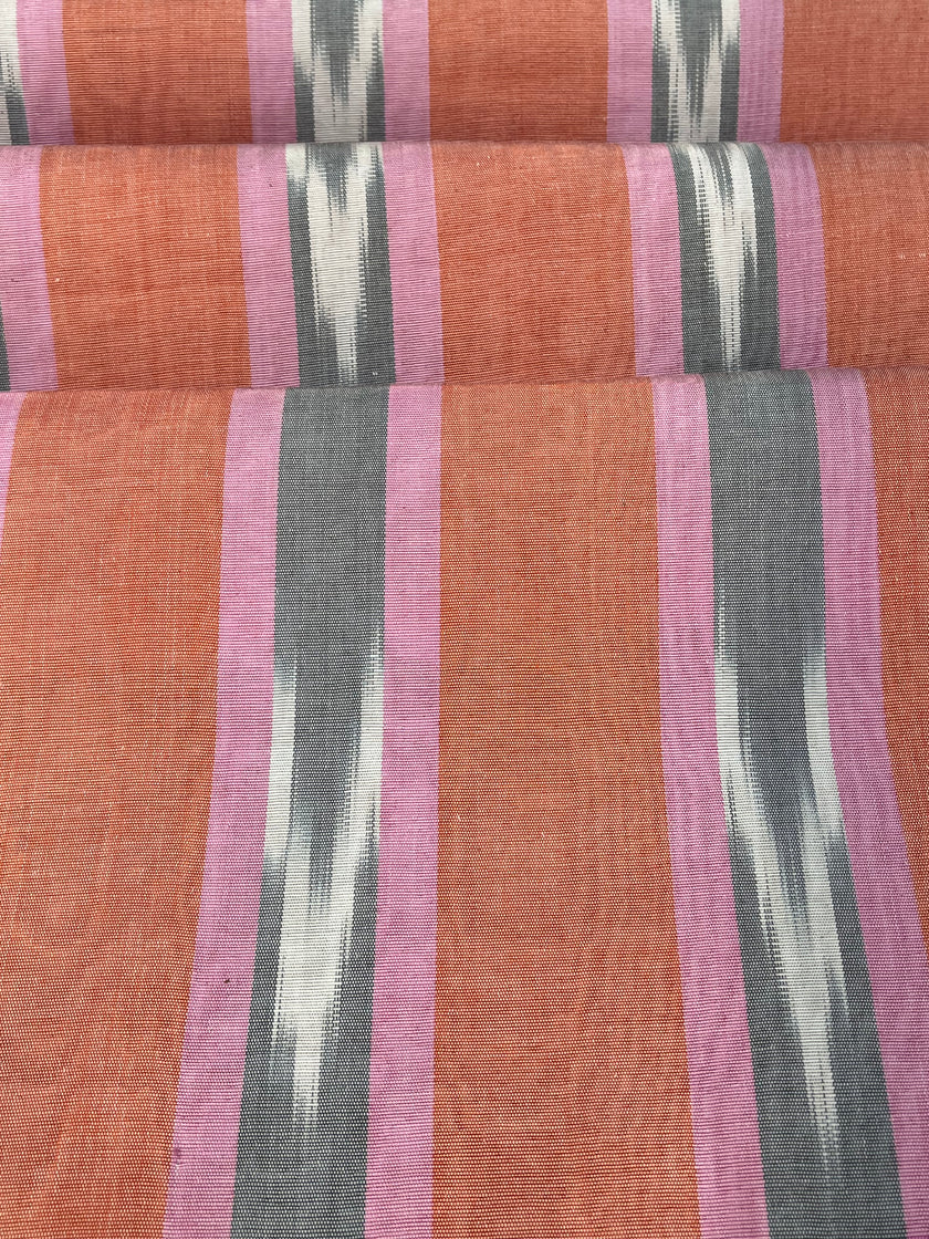 Osmanlı Başlık İçin Altın Lüks İpek Döşeme, Ev Tekstili İç Mekan Kumaşları: Yastık Kılıfları, Kimono Esintili Tasarımlar, Filigran Desenleri.