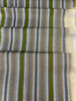 Rembourrage luxueux en soie dorée pour tête de lit ottoman, tissus d'intérieur pour textiles de maison : housses d'oreiller, motifs inspirés du kimono, motifs en filigrane.