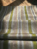 Rembourrage luxueux en soie dorée pour tête de lit ottoman, tissus d'intérieur pour textiles de maison : housses d'oreiller, motifs inspirés du kimono, motifs en filigrane.
