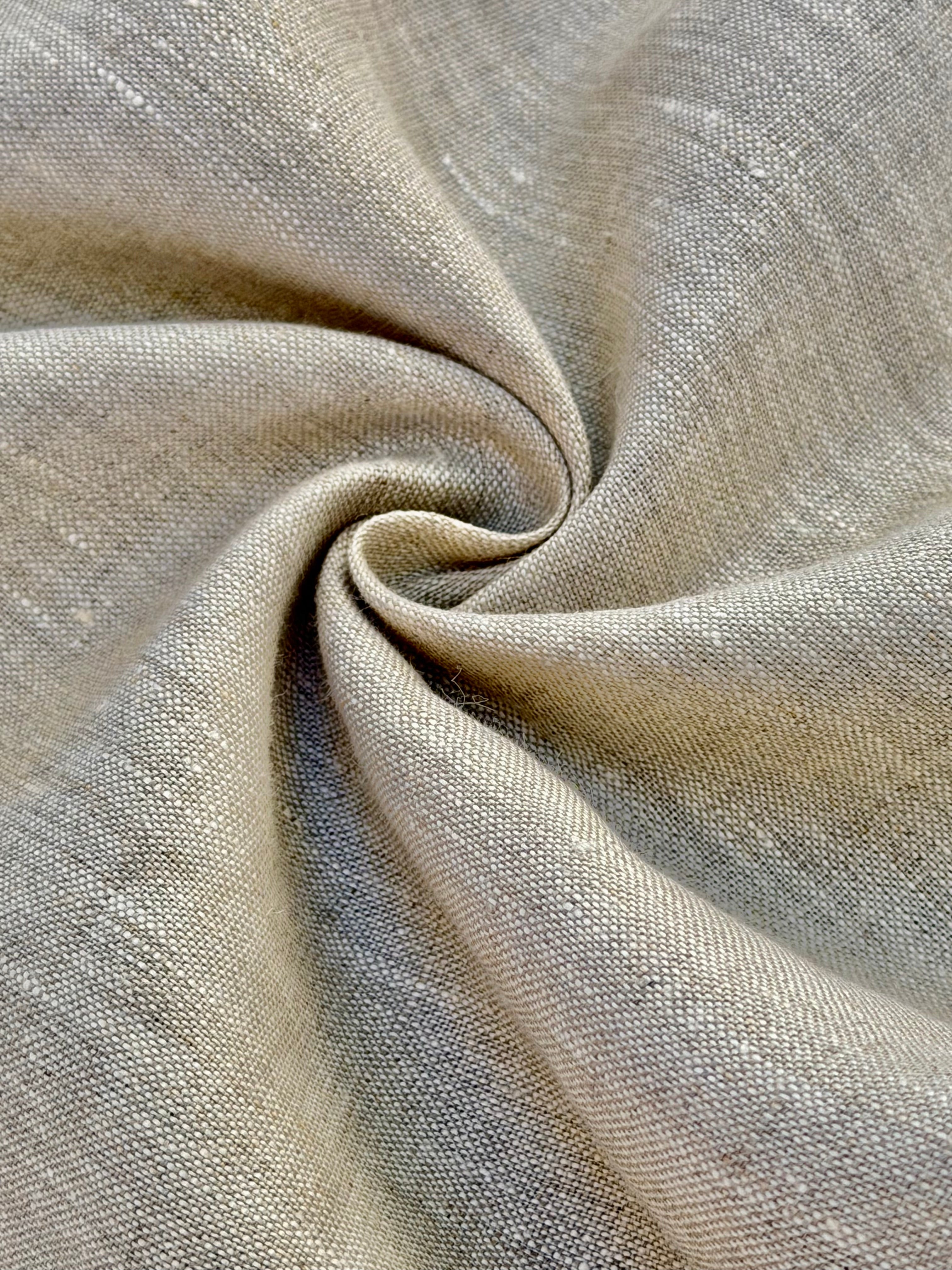 Tissu en coton biologique neutre rayé rouge au mètre, tissu froissé avec rayures épingles, large largeur.