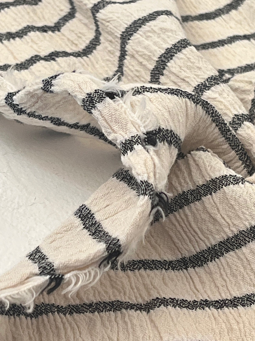 Ağartılmamış Nötr Fildişi Rengi Buruşuk Tül Kumaş, Sile Kumaş. Sile Kumaş.