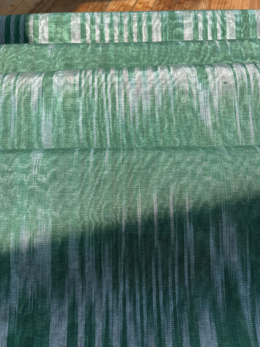 Osmanlı Başlıklı Yeşil İkat Çizgili Lüks İpek Döşeme, Ev Tekstili İç Mekan Kumaşları: Yastık Kılıfları, Kimono Esintili Tasarımlar, Filigran Desenleri.