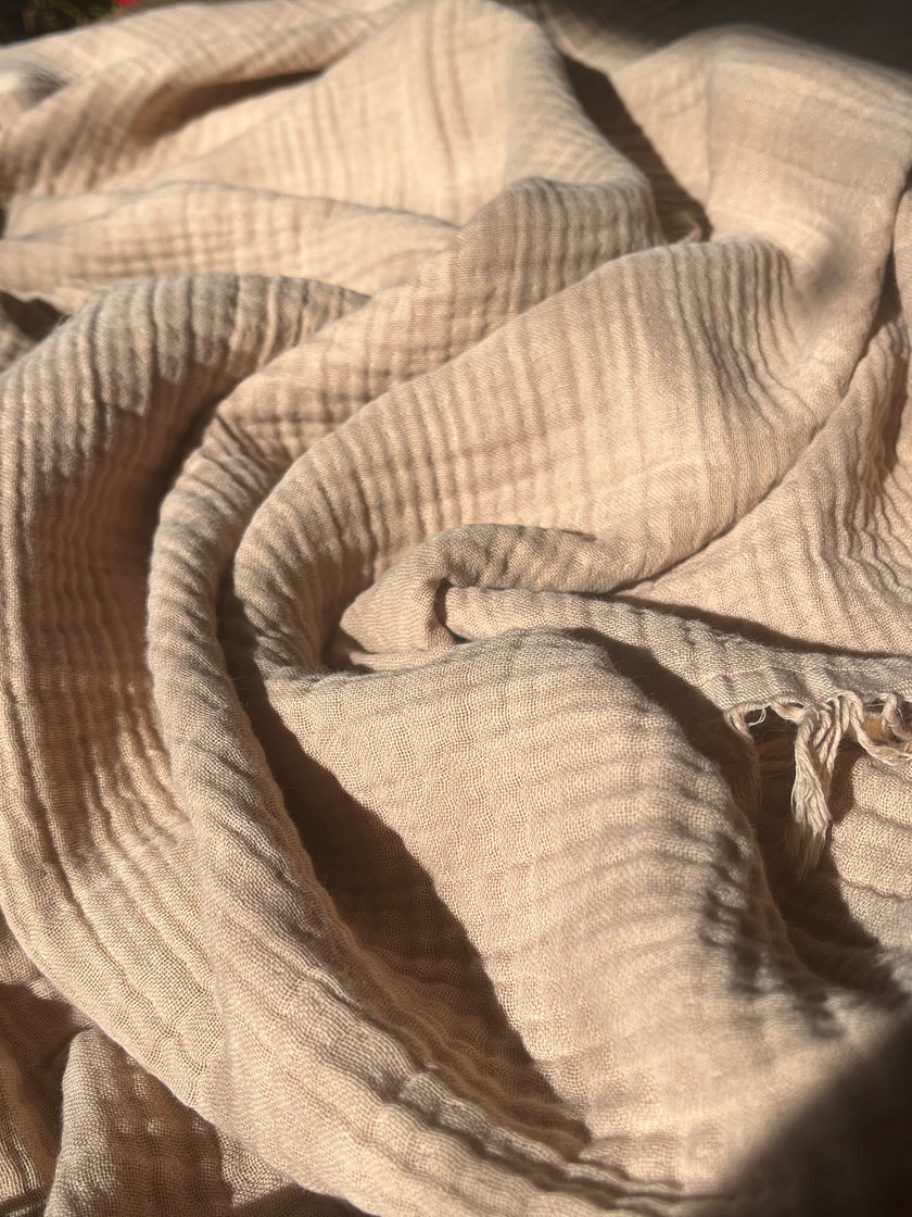 Organic Muslin Baby Blanket – 140x100cm Double Layered, Undyed Cotton, Newborn Swaddle with Fringed Edges – Light Pink, Blue, Sage, Biscuit