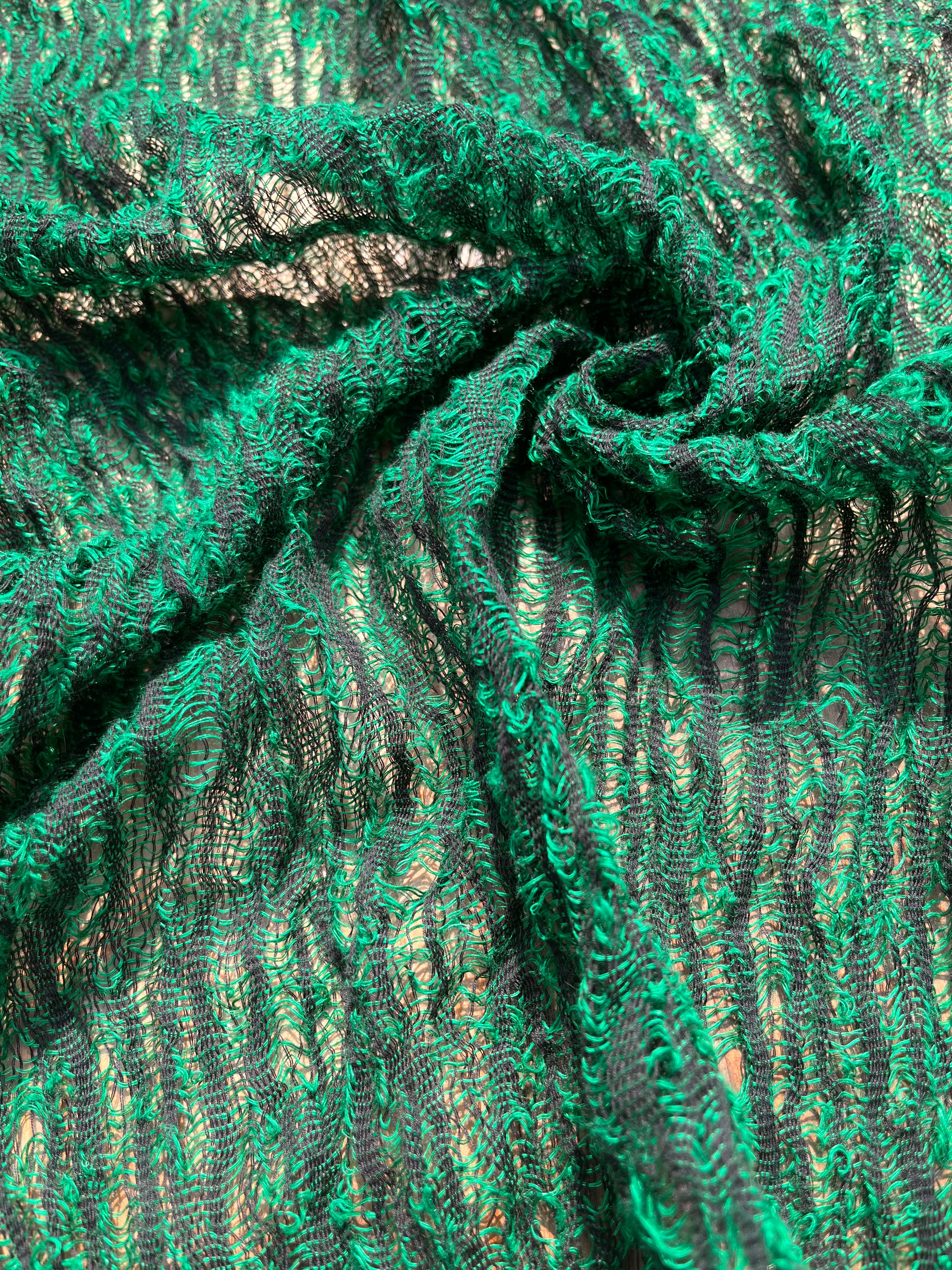 Tissu de lin vert viridian par cour, tissu en coton biologique, tissus naturels semi-transparents texturés à la main