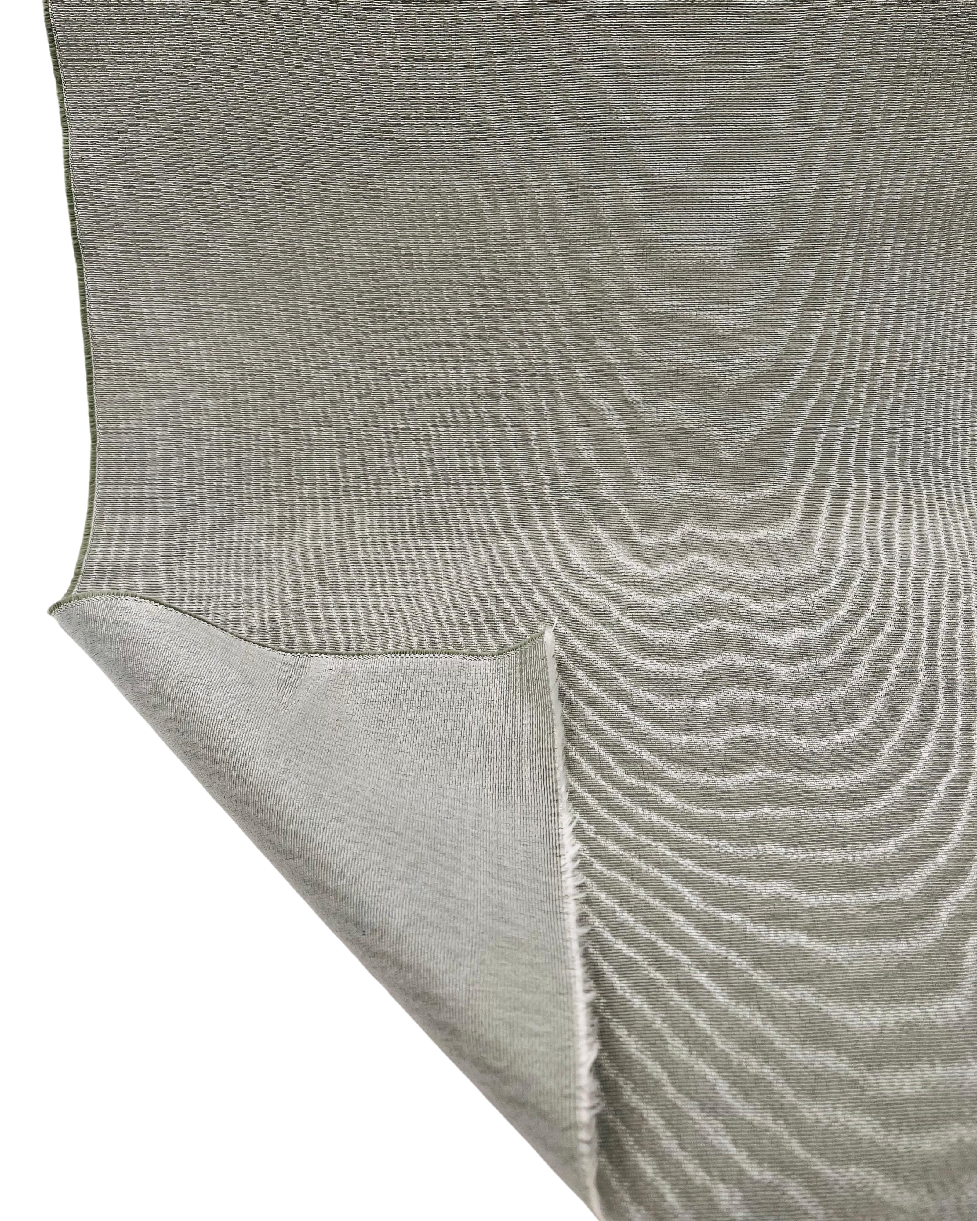 Osmanlı Başlıklı Pastel Yeşil Lüks İpek Döşeme, Ev Tekstili İç Mekan Kumaşları: Yastık Kılıfları, Kimono Esintili Tasarımlar, Filigran Desenleri.