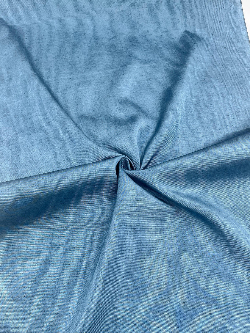 Tapisserie d'ameublement luxueuse en soie bleue pour tête de lit ottomane, tissus d'intérieur pour textiles de maison : housses d'oreiller, motifs inspirés du kimono, motifs en filigrane.