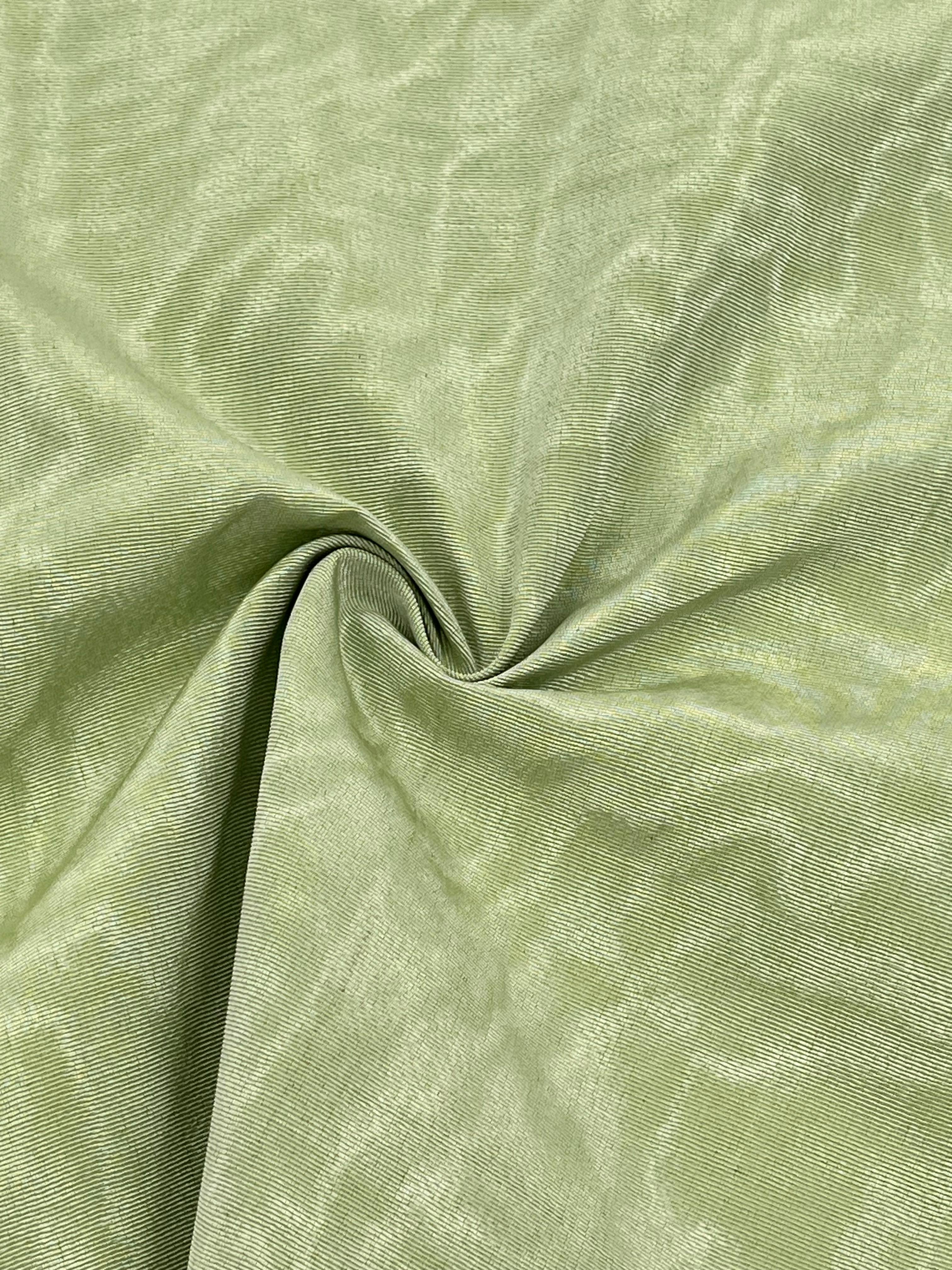 Osmanlı Başlıklı Pastel Yeşil Lüks İpek Döşeme, Ev Tekstili İç Mekan Kumaşları: Yastık Kılıfları, Kimono Esintili Tasarımlar, Filigran Desenleri.