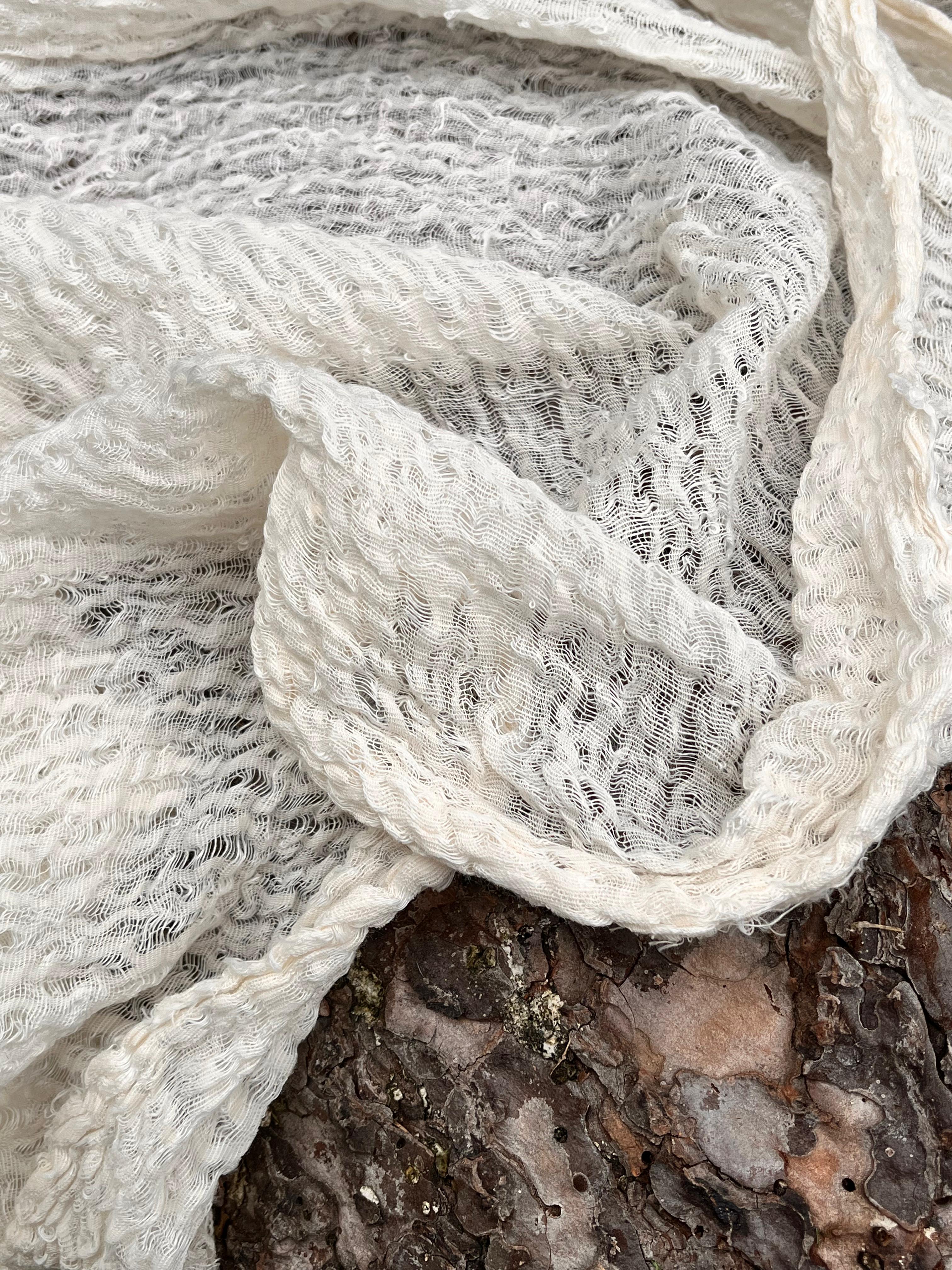 Tissu en lin par cour, tissu en coton biologique, tissus naturels semi-transparents texturés / non blanchis, blanc ivoire.