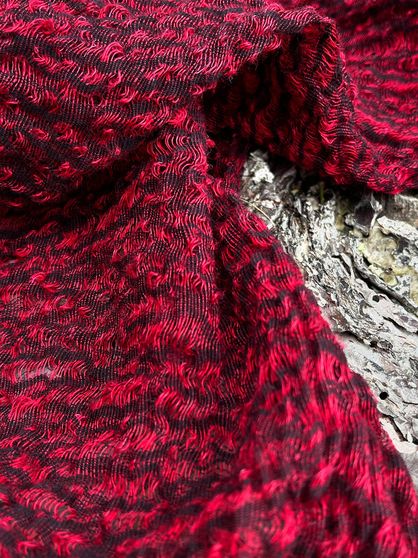 Metre Kare Kırmızı Keten Kumaş, Organik Pamuklu Kumaş, Dokulu El Dokuma Yarı Şeffaf Doğal Kumaşlar.