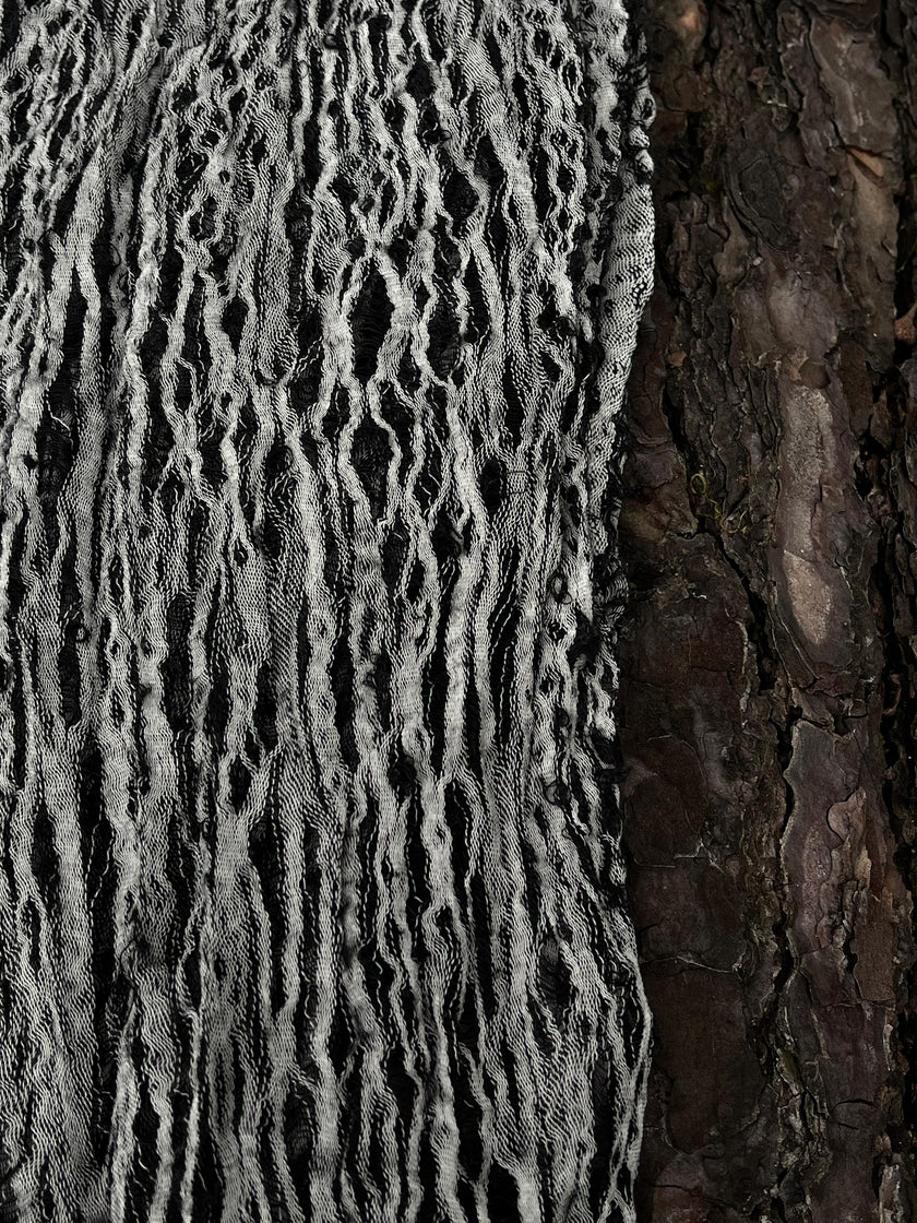 Metre Kare Siyah-Beyaz Keten Kumaş, Organik Pamuklu Kumaş, Dokulu El Dokuma Yarı Şeffaf Doğal Kumaşlar.