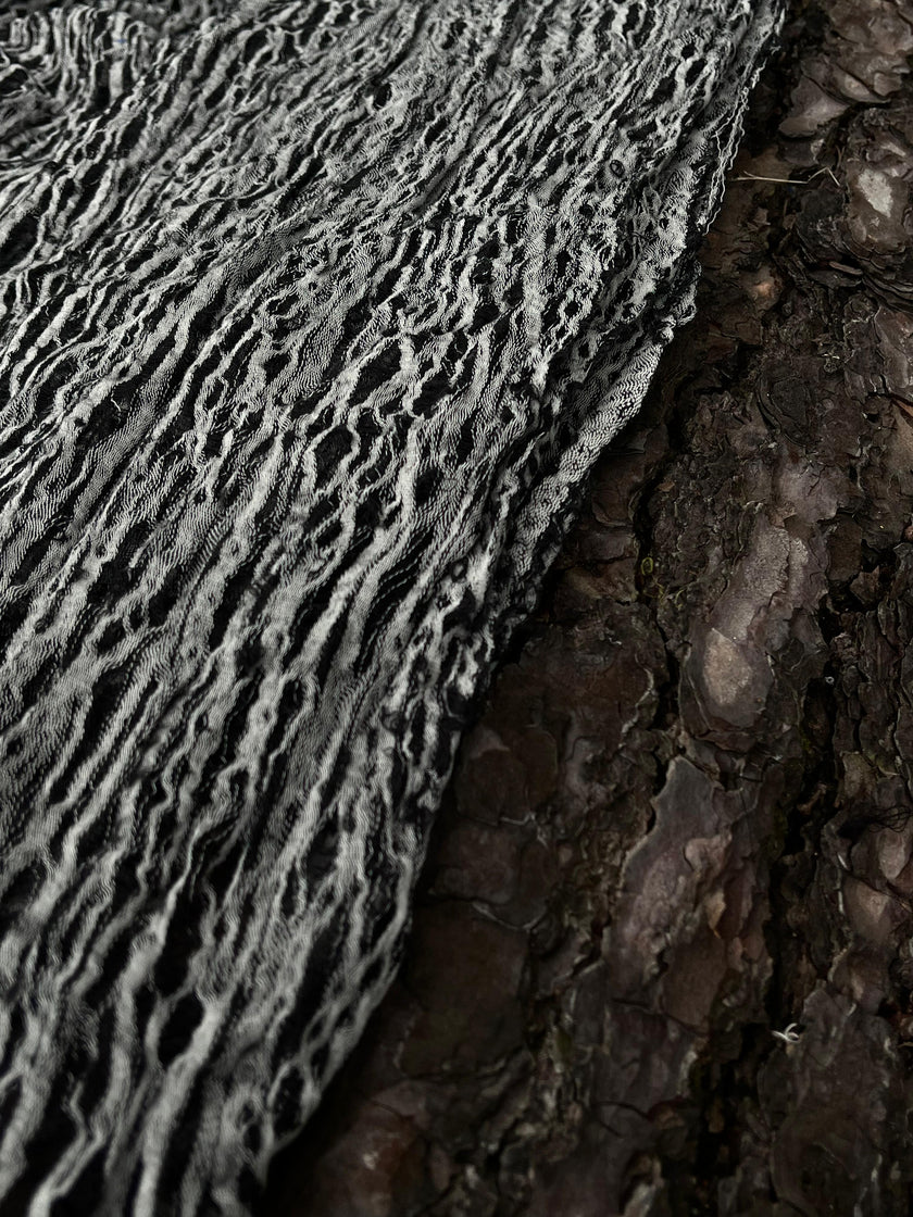 Metre Kare Siyah-Beyaz Keten Kumaş, Organik Pamuklu Kumaş, Dokulu El Dokuma Yarı Şeffaf Doğal Kumaşlar.