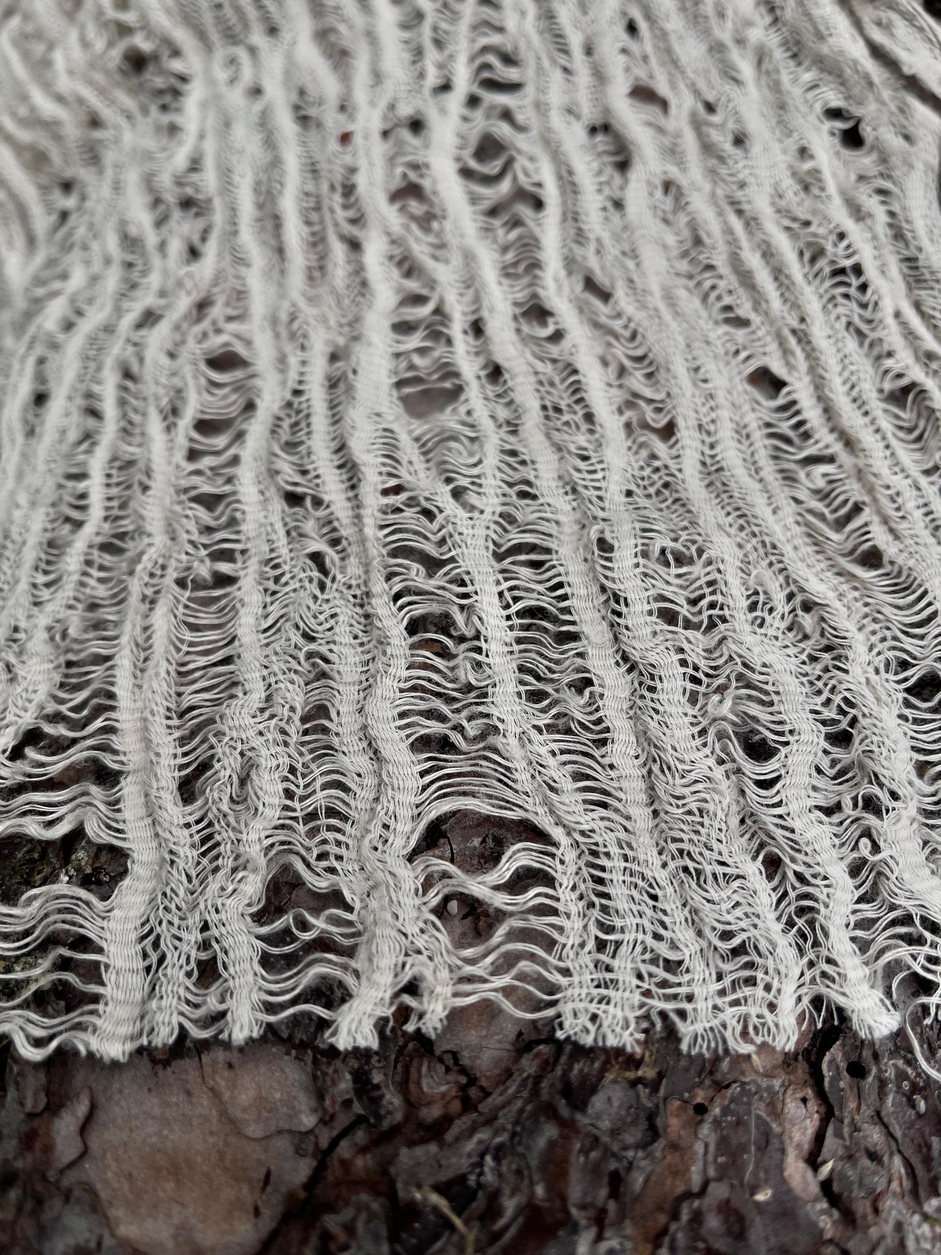 Tissus naturels uniques couleur pierre : mélange de lin en coton funky, transparent et texturé | Tissus spéciaux de qualité avec texture 3D pour les créations estivales.