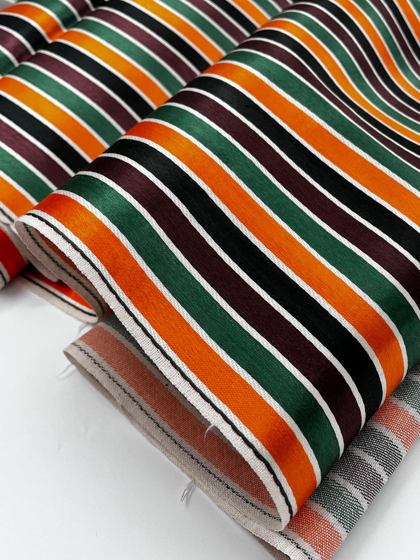 Tissage de soie satiné à rayures arc-en-ciel multicolores, revêtement pour tête de lit ottoman, tissus d'intérieur pour textiles de maison : housses d'oreiller, tissus syriens traditionnels