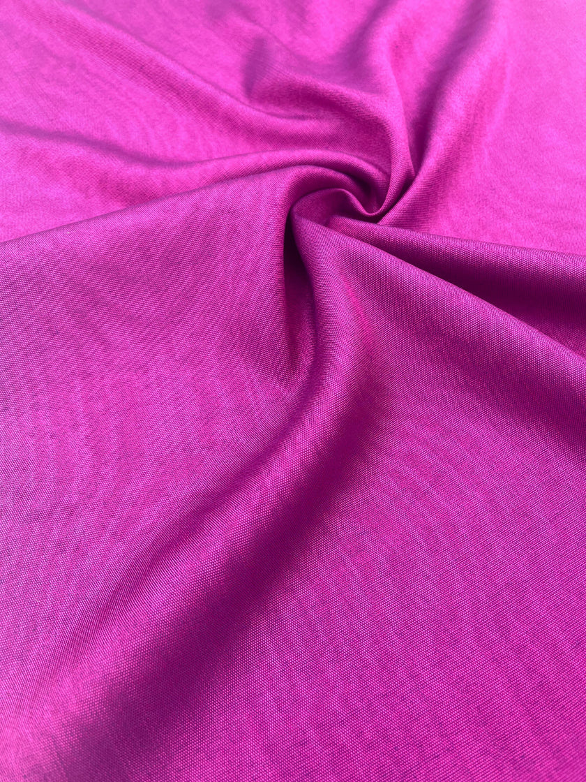 Osmanlı Başlıklı Pembe Lüks İpek Döşeme, Ev Tekstili İç Mekan Kumaşları: Yastık Kılıfları, Kimono Esintili Tasarımlar, Filigran Desenleri.