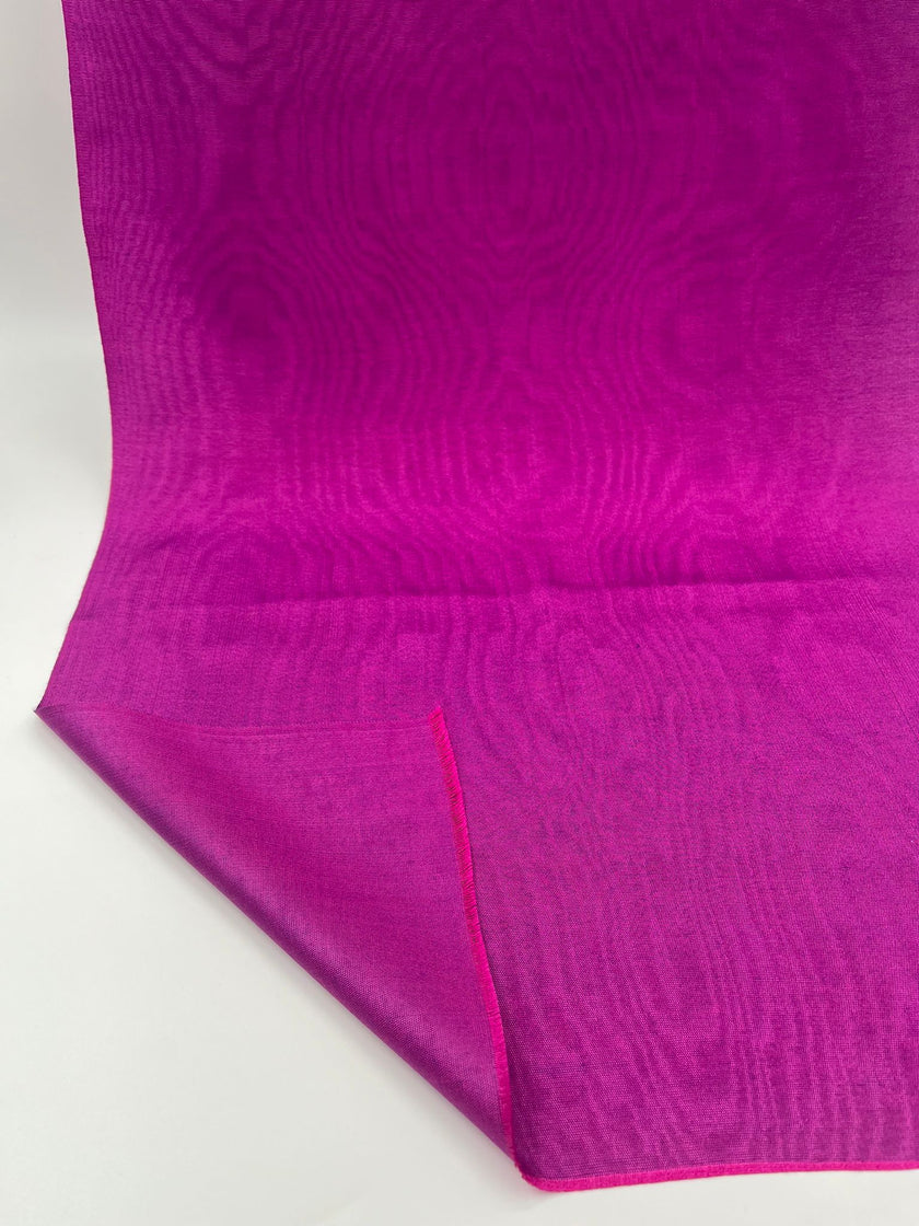 Osmanlı Başlıklı Pembe Lüks İpek Döşeme, Ev Tekstili İç Mekan Kumaşları: Yastık Kılıfları, Kimono Esintili Tasarımlar, Filigran Desenleri.