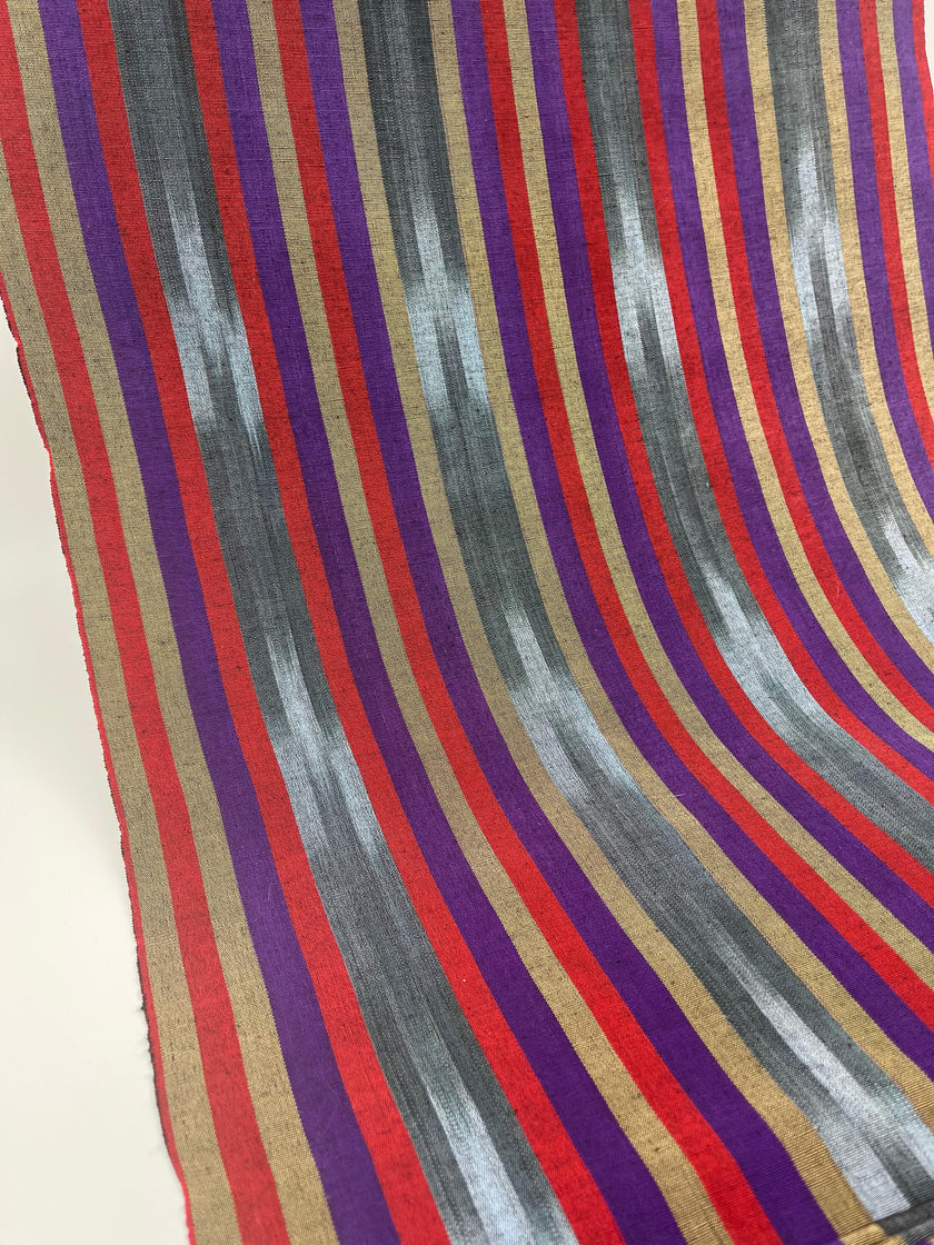 Osmanlı Başlık İçin Mor Kırmızı İkat Çizgili Lüks İpek Döşeme, Ev Tekstili İç Mekan Kumaşları: Yastık Kılıfları, Kimono Esintili Tasarımlar, İpek Şantung, El Dokuma Kumaşlar