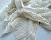 Tissu en lin par cour, tissu en coton biologique, tissus naturels semi-transparents texturés / non blanchis, blanc ivoire.